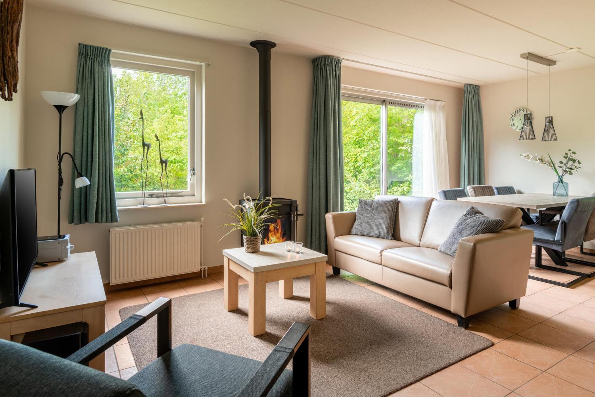 Summio Bungalowpark Het Drentse Wold Hoogersmilde Rum bild